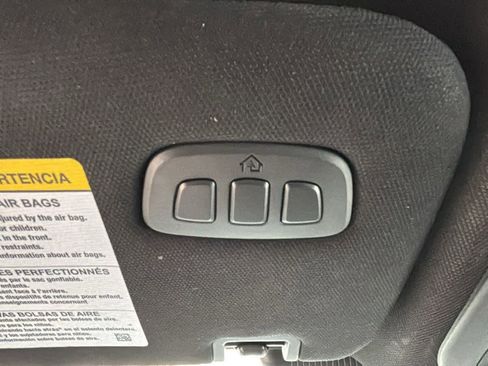 Used 2025 Ford Explorer ST-Line image 18