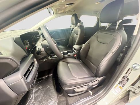 New 2026 Kia K4 GT-Line Turbo FWD image 21