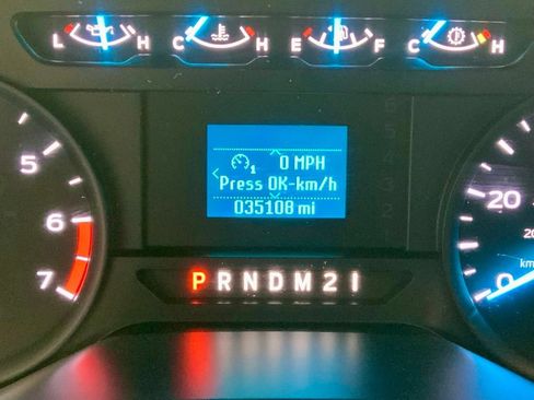 Used 2017 Ford F250 XL w/ STX Appearance Package AWD/4WD image 30