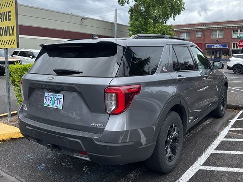 Used 2022 Ford Explorer Timberline AWD/4WD image 3