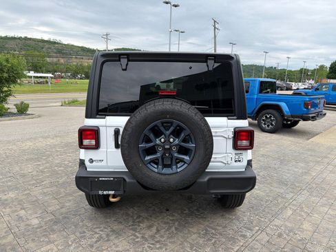 New 2026 Jeep Wrangler Unlimited Sport AWD/4WD image 7
