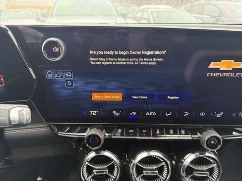 New 2026 Chevrolet Blazer EV LT AWD/4WD image 16