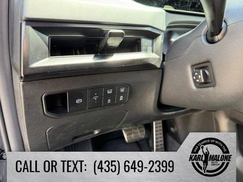 Used 2027 Kia Telluride SX Prestige X-Pro AWD/4WD image 17