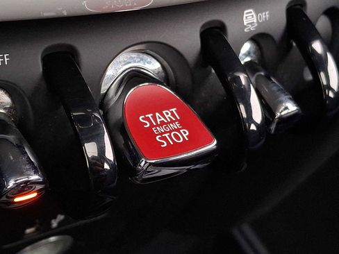 Used 2019 MINI Cooper Countryman S image 19