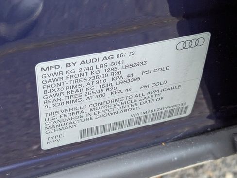 Used 2023 Audi Q4 e-tron Prestige w/ 20" Wheel Package image 41