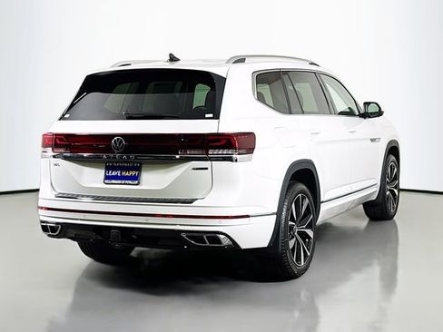 New 2026 Volkswagen Atlas SEL Premium R-Line AWD/4WD image 7