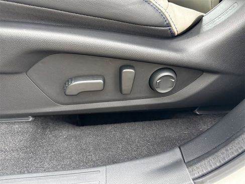 Used 2026 Subaru Forester Limited image 14