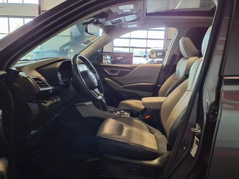Used 2023 Subaru Forester Limited AWD/4WD image 18