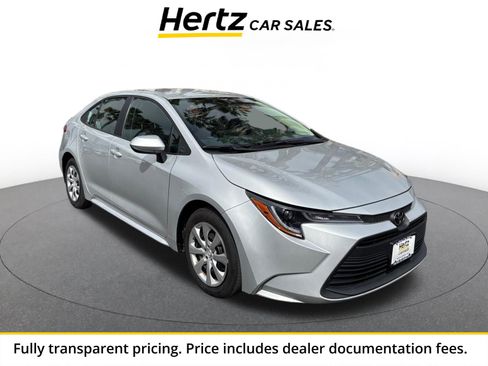 Used 2025 Toyota Corolla LE FWD image 1