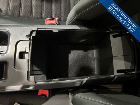 Used 2020 Ford Fusion SE image 20