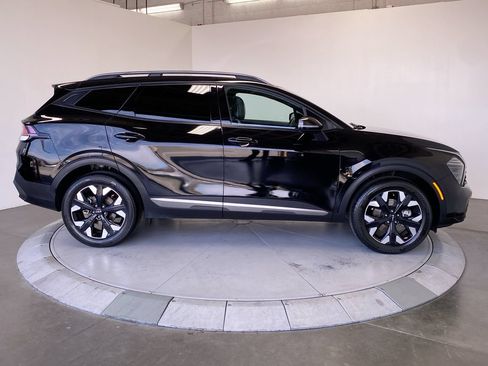Certified 2024 Kia Sportage X-Line w/ X-Line Premium Package AWD/4WD image 6