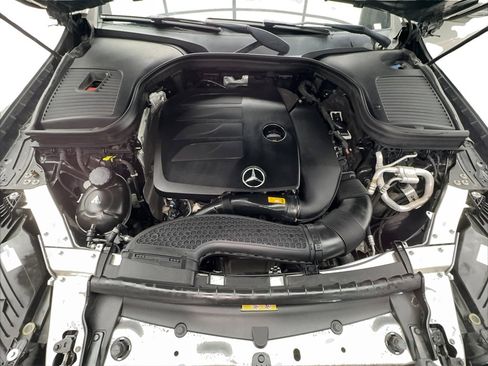 Used 2022 Mercedes-Benz GLC 300 GLC 300 NAV,CAM,PANO,HTD STS,B w/ Premium Package Lite image 16