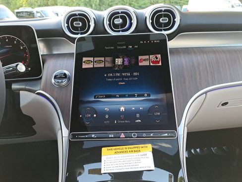 New 2026 Mercedes-Benz GLC 300 4MATIC image 21