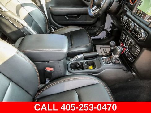 Used 2021 Jeep Gladiator Mojave AWD/4WD image 19