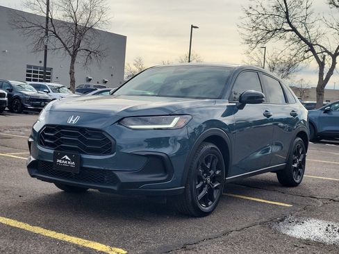 Used 2024 Honda HR-V Sport image 4