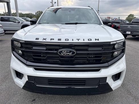 New 2025 Ford Expedition Platinum w/ Stealth Performance Package image 2