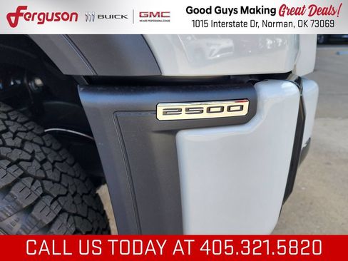 New 2026 GMC Sierra 2500 AT4 w/ AT4 Premium Plus Package AWD/4WD image 12