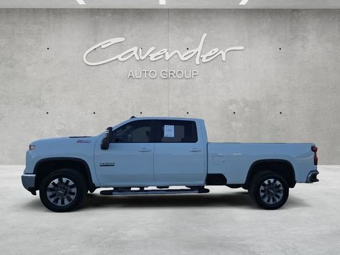 Used 2024 Chevrolet Silverado 3500 LT w/ Texas Edition AWD/4WD image 13