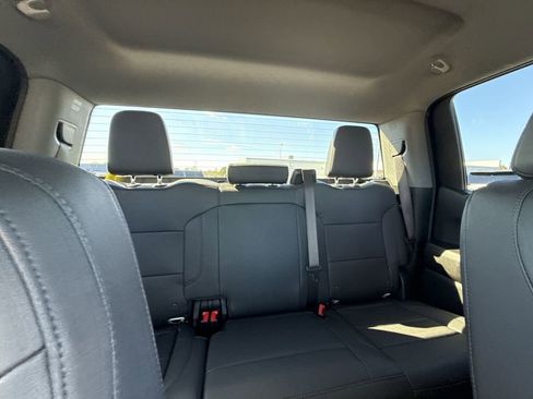 Certified 2025 GMC Sierra 1500 Pro w/ Pro Value Package image 11