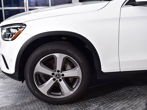 Certified 2022 Mercedes-Benz GLC 300 4MATIC image 9