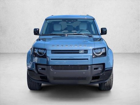 New 2026 Land Rover Defender 110 X-Dynamic SE AWD/4WD image 6