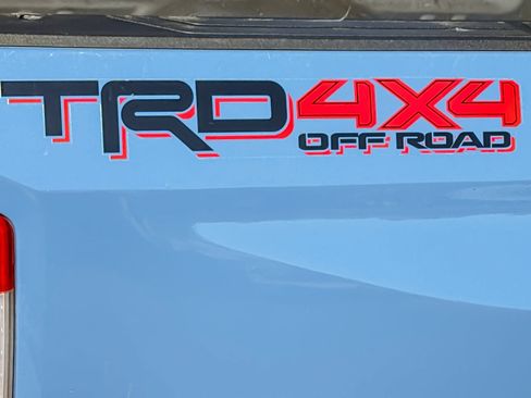 Used 2021 Toyota Tundra Limited w/ Limited Premium Package AWD/4WD image 36
