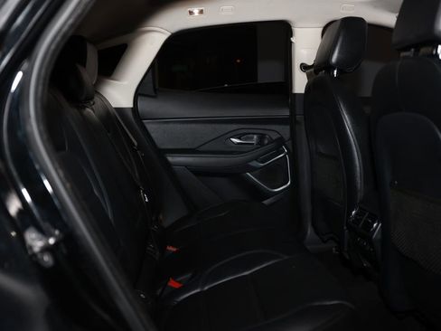 Used 2019 Jaguar E-PACE SE image 15