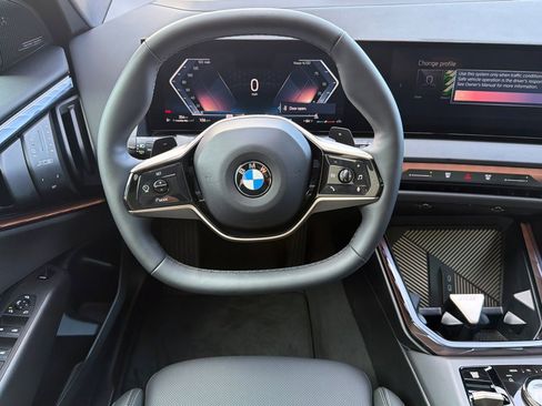 Used 2025 BMW X3 xDrive30i w/ Premium Package image 18