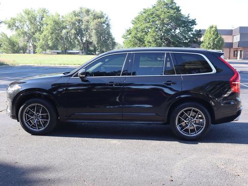 Used 2020 Volvo XC90 T5 Momentum AWD/4WD image 9