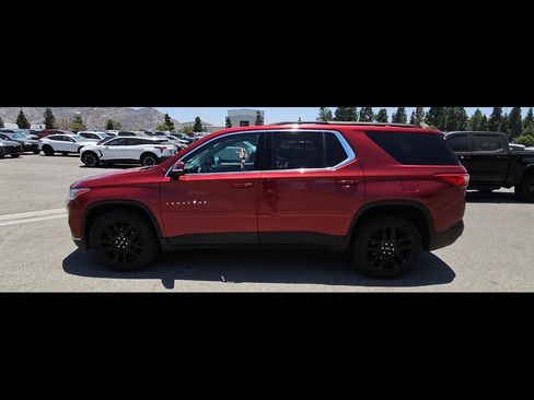Used 2020 Chevrolet Traverse LT FWD image 12