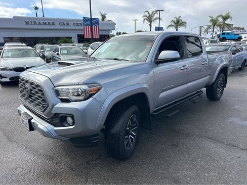 Used 2021 Toyota Tacoma TRD Sport image 11