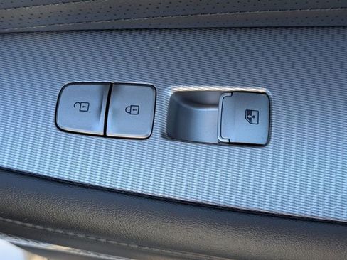 Used 2024 Hyundai Palisade Calligraphy image 39