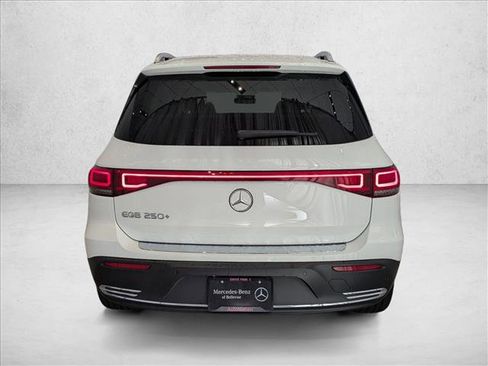 Certified 2023 Mercedes-Benz EQB 250+ image 7