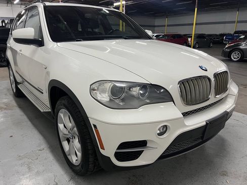 Used 2013 BMW X5 xDrive50i image 11
