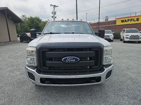 Used 2014 Ford F350 XL w/ Power Equipment Group RWD image 2