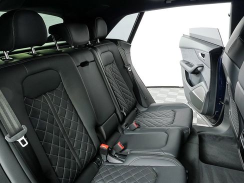 New 2026 Audi SQ8 Prestige image 23