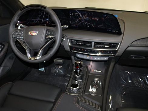 New 2026 Cadillac CT5 V image 11