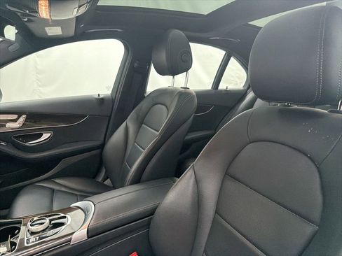 Used 2019 Mercedes-Benz C 300 4MATIC Sedan image 11