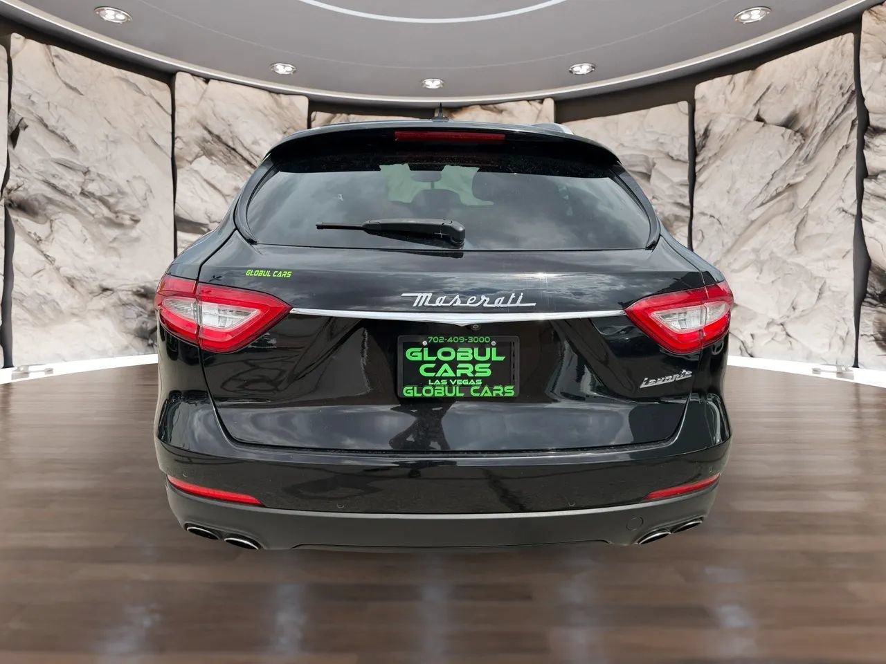 Used 2017 Maserati Levante S AWD/4WD image 6