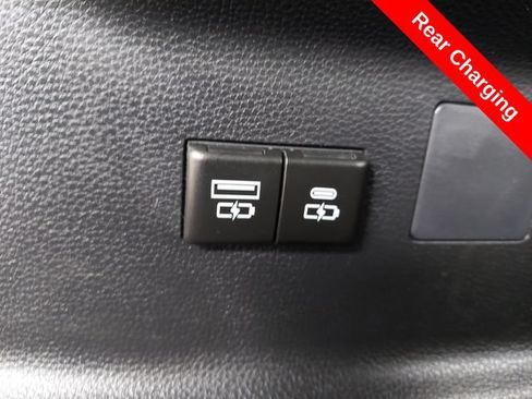 Used 2025 Toyota Tundra SR5 AWD/4WD image 21