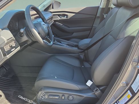 New 2026 Honda Accord EX-L image 9