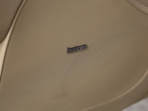 Used 2010 Hyundai Genesis 4.6 image 41