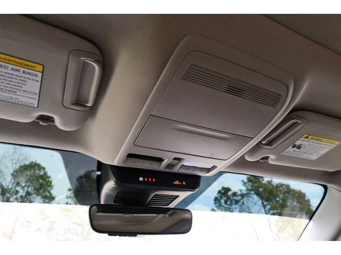 Used 2025 MAZDA CX-50 2.5 Hybrid w/ Weather Package image 21