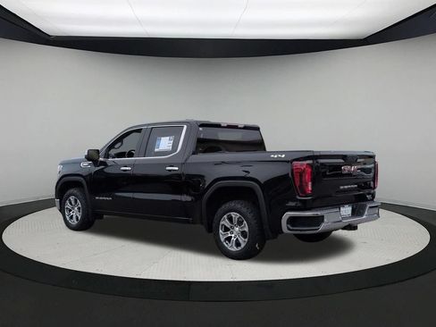 Certified 2022 GMC Sierra 1500 SLT w/ Driver Alert Package I AWD/4WD image 6
