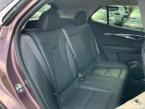 Used 2024 Buick Envision Preferred AWD/4WD image 22