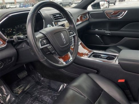 Used 2017 Lincoln Continental Reserve w/ Technology Package image 16