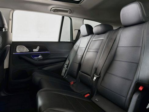 Certified 2024 Mercedes-Benz GLS 450 4MATIC image 9