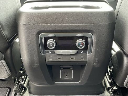 New 2026 Chevrolet Tahoe Premier image 32