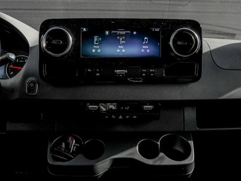 New 2026 Mercedes-Benz Sprinter 2500 image 16