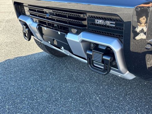 New 2026 GMC Hummer EV SUV image 30